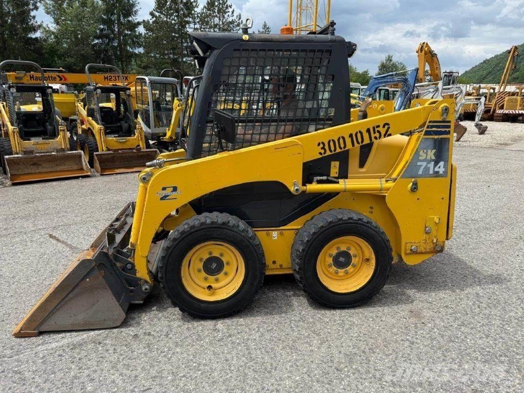 Komatsu SK714-5 Міні-навантажувачі