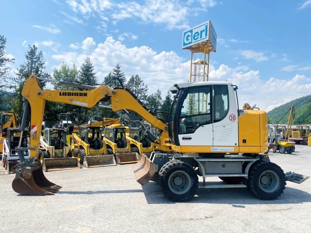 Liebherr A910 Compact Колісні екскаватори