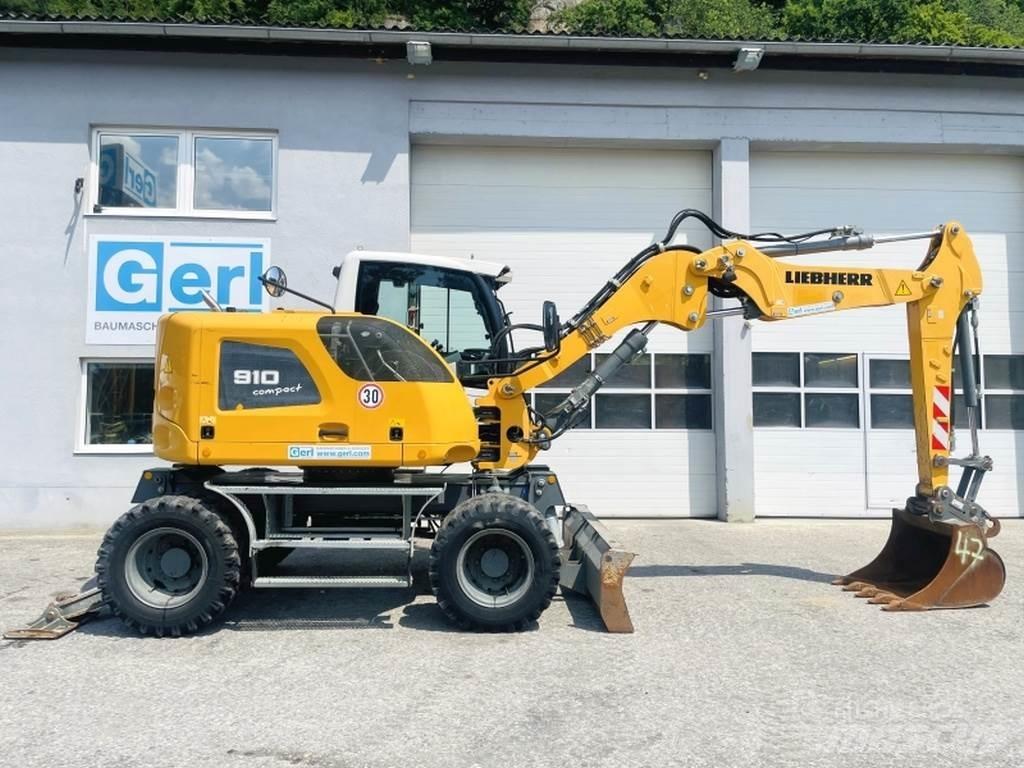 Liebherr A910 Compact Колісні екскаватори