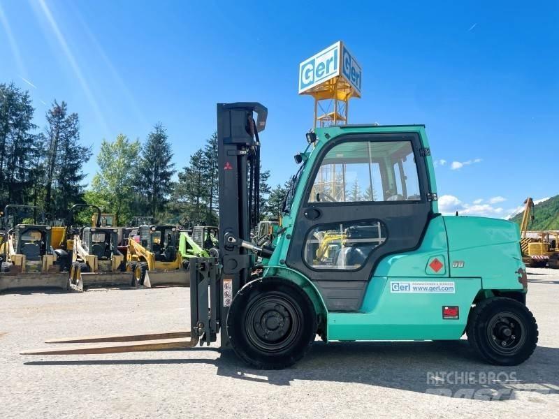 Mitsubishi SD50NT Дизельні навантажувачі