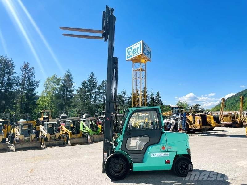 Mitsubishi SD50NT Дизельні навантажувачі