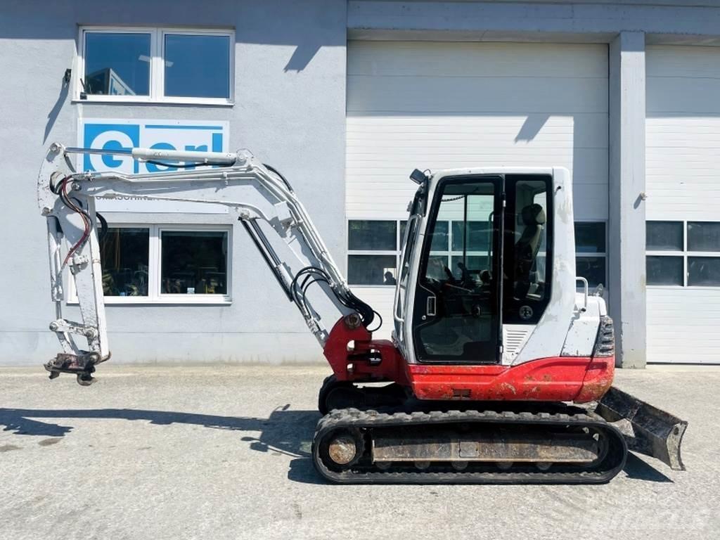 Takeuchi TB250 Міні-екскаватори < 7т