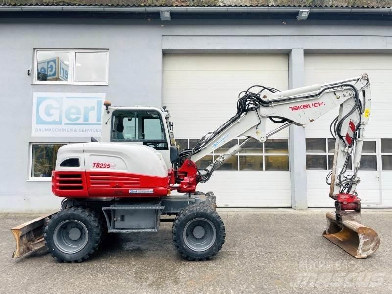 Takeuchi TB295W Колісні екскаватори