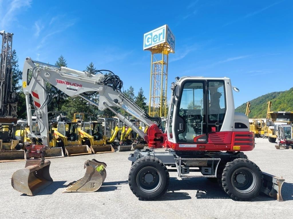 Takeuchi TB295W Колісні екскаватори