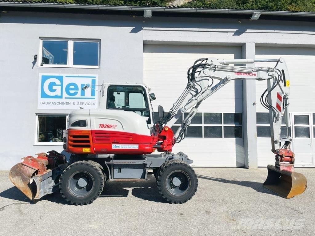 Takeuchi TB295W Колісні екскаватори
