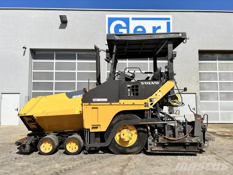  Volvo-ABG 6870 Асфальтовкладачі