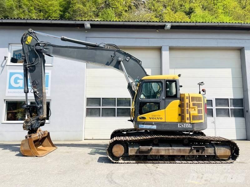 Volvo ECR235CL Гусеничні екскаватори