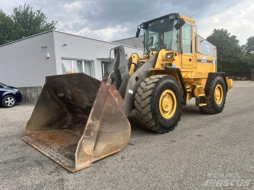 Volvo L 90 C Фронтальні навантажувачі
