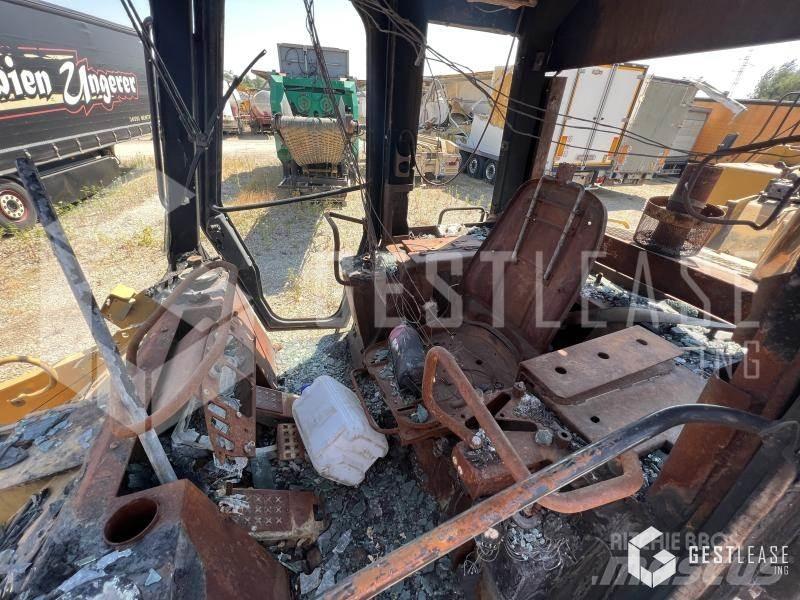 CAT 953C Гусеничні вантажники