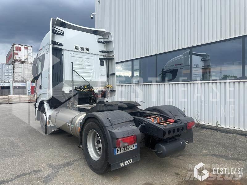 Iveco Stralis Тягачі