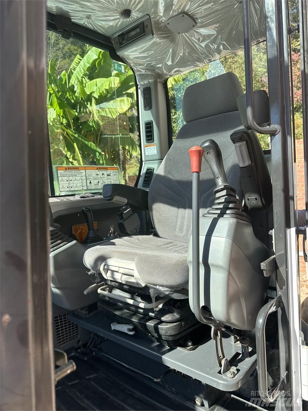 Bobcat E85 Гусеничні екскаватори