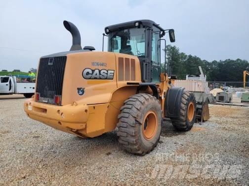 CASE 621F Фронтальні навантажувачі