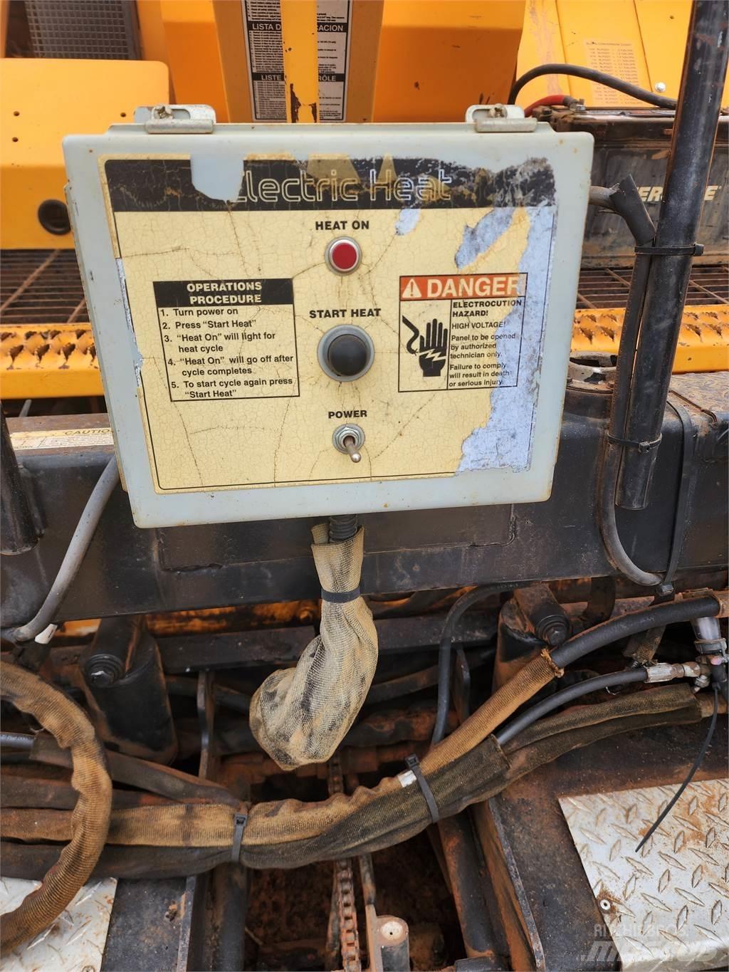 LeeBoy L8515R Асфальтовкладачі