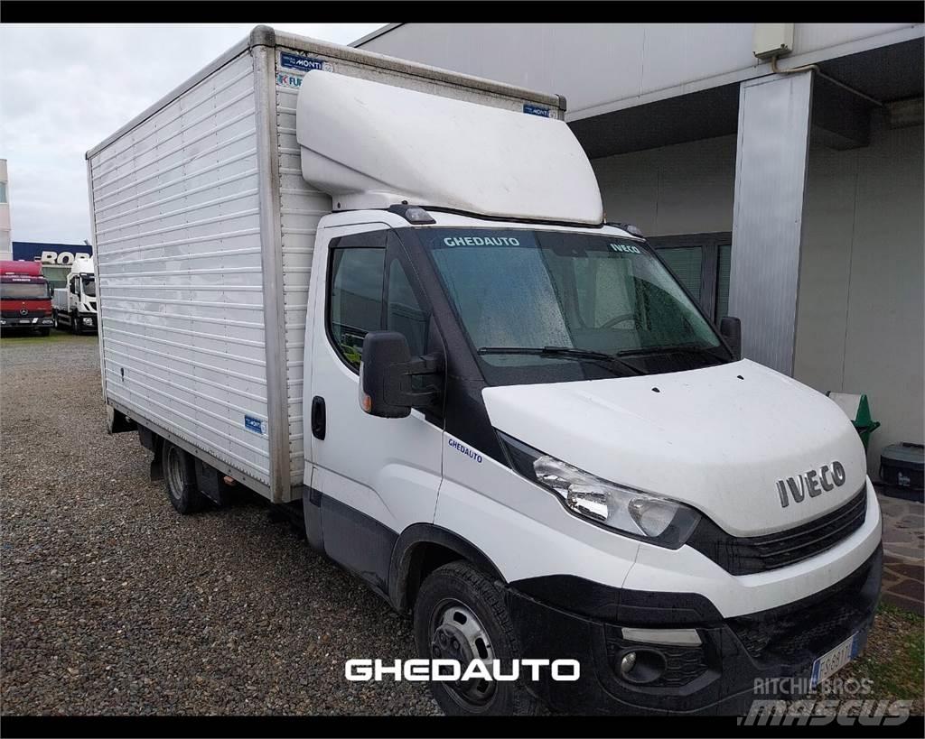 Iveco 35C18 Контейнер