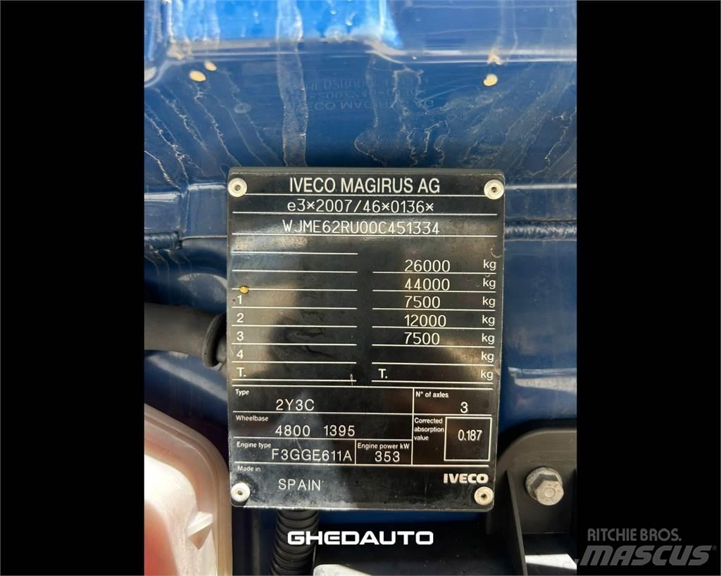 Iveco AS260S48S Фургони