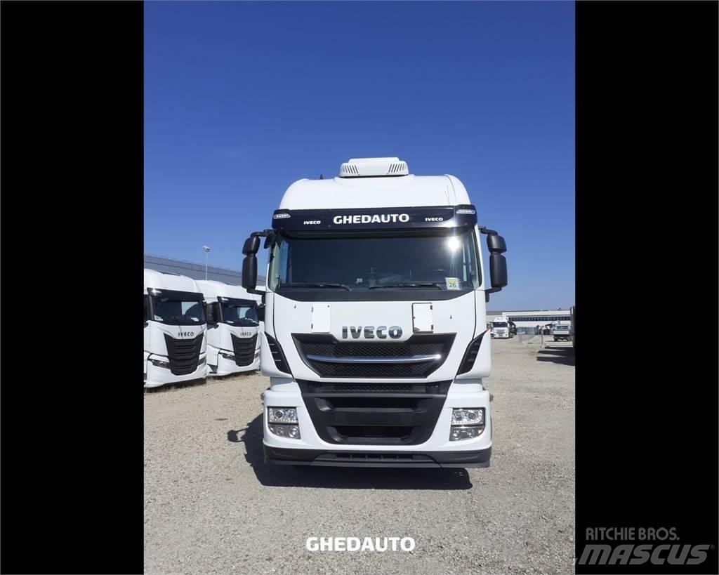 Iveco AS260S48Y Фургони