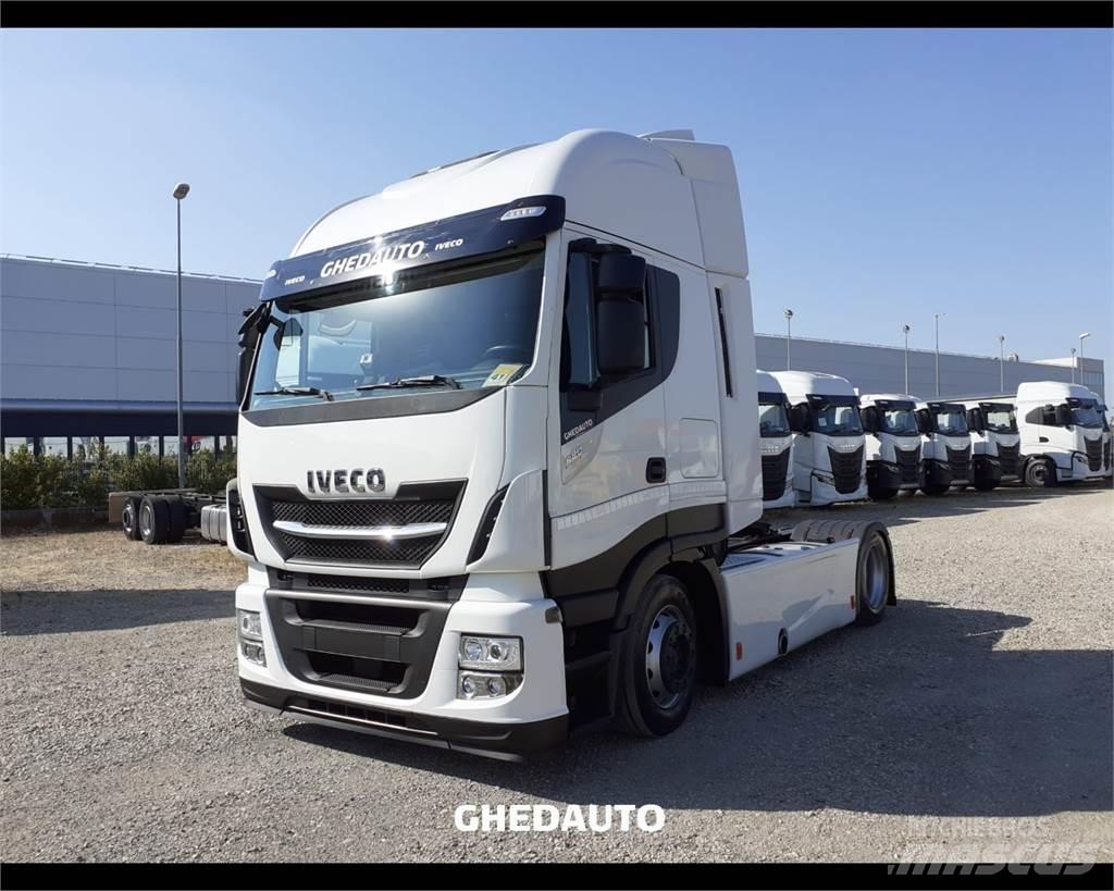 Iveco AS440S48 Фургони