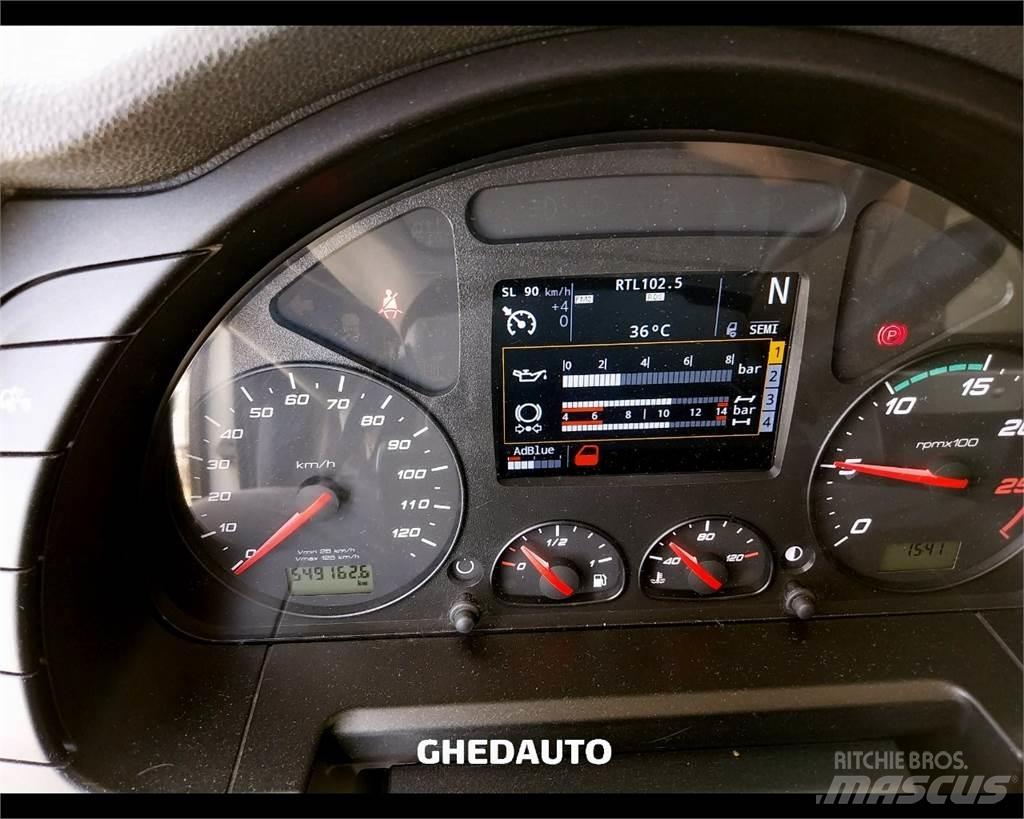 Iveco AS440S48T/P Фургони