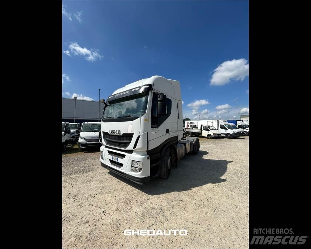Iveco AS440S48T/P Фургони