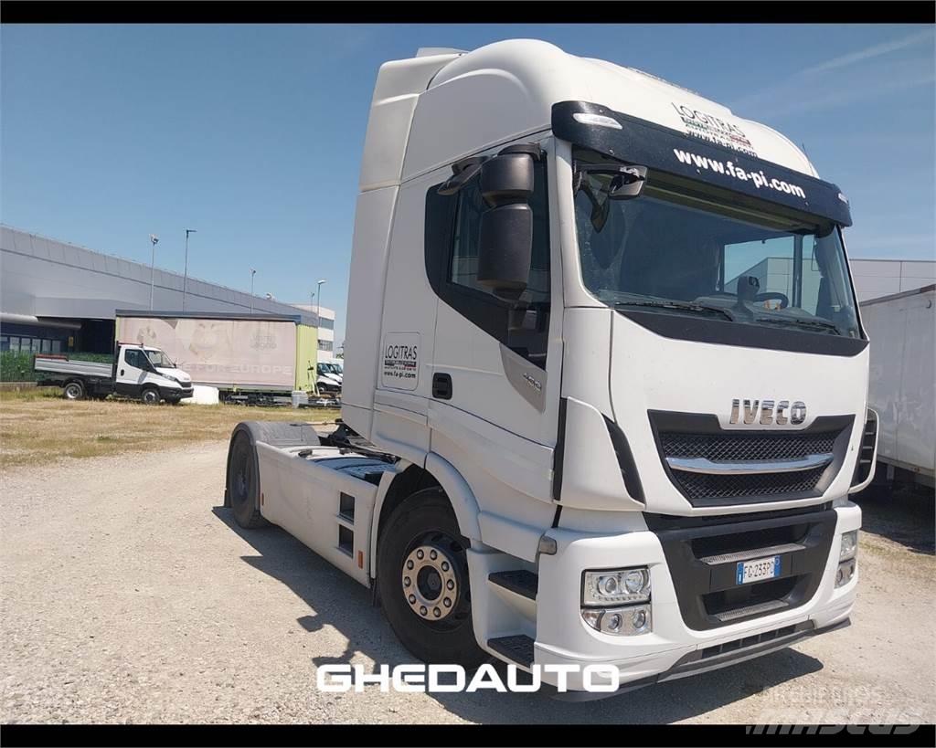 Iveco AS440ST/P Фургони