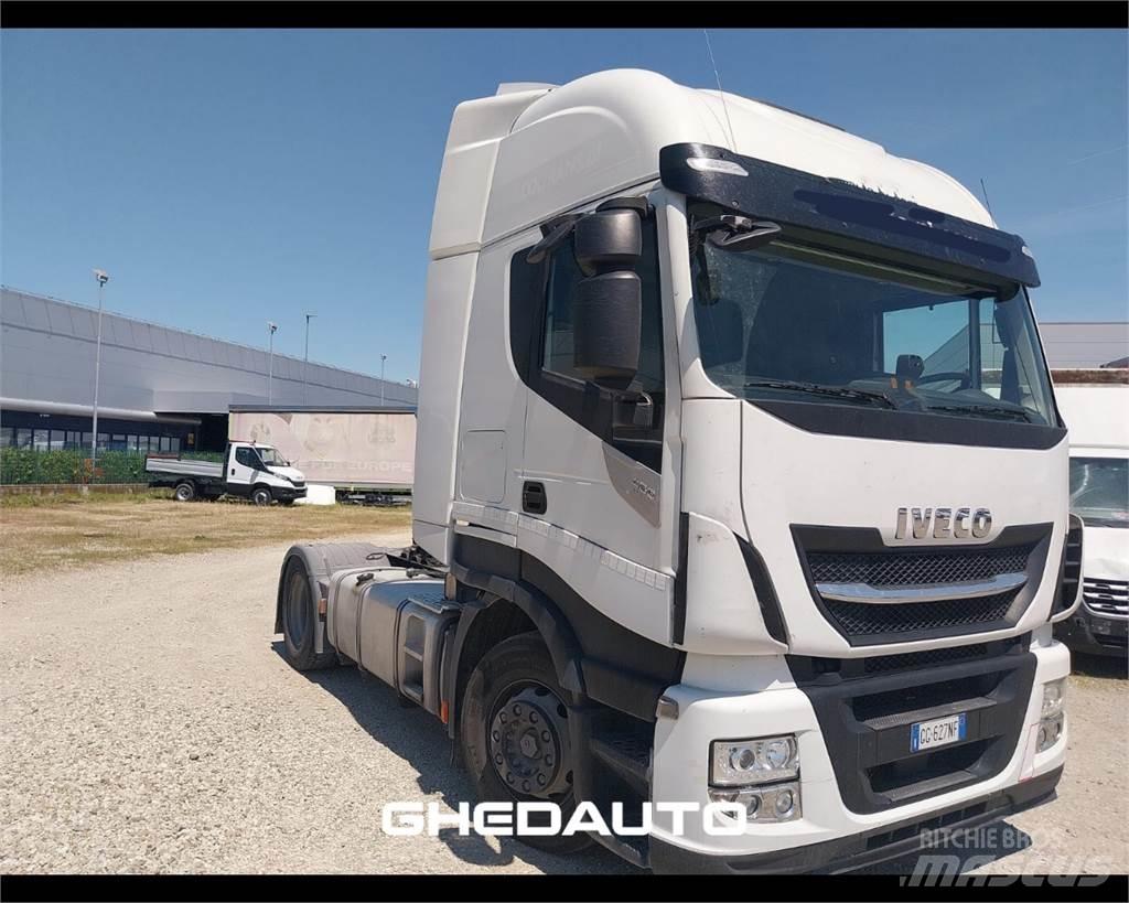 Iveco AS440ST/P Фургони