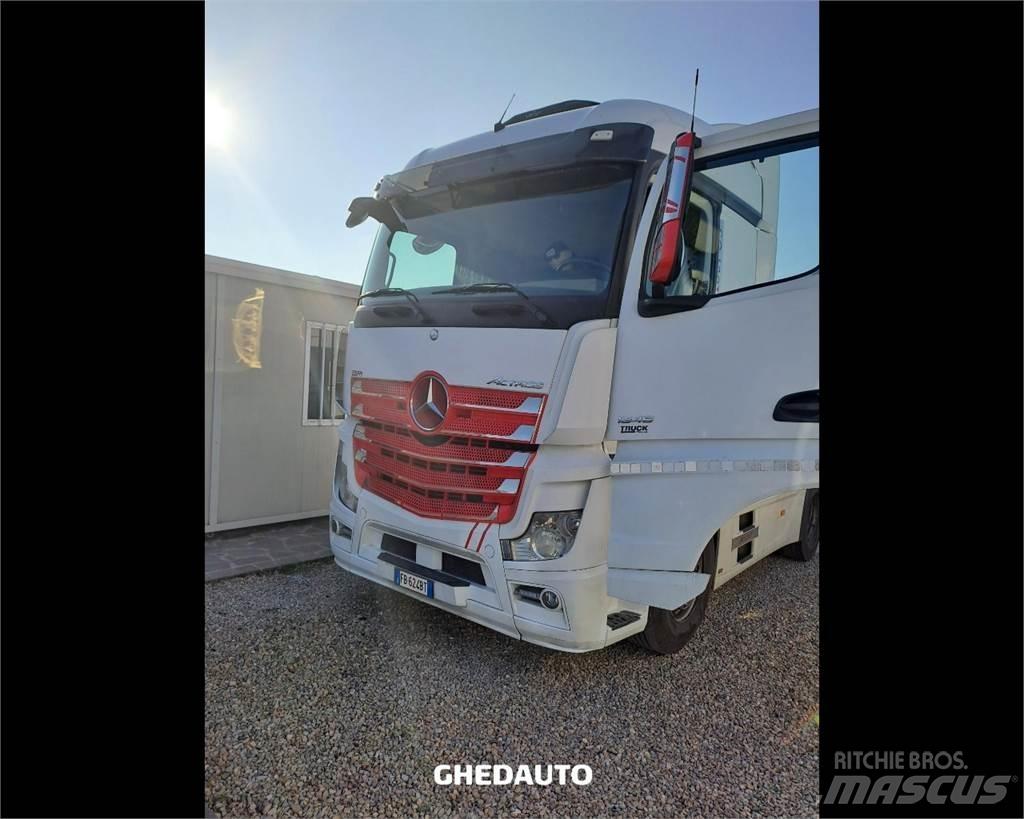 Mercedes-Benz ACTROS Фургони
