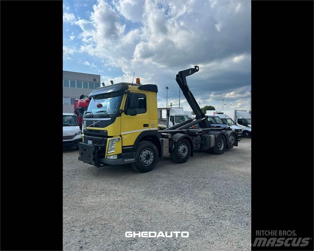 Volvo TRUCKS VOLVO Фургони
