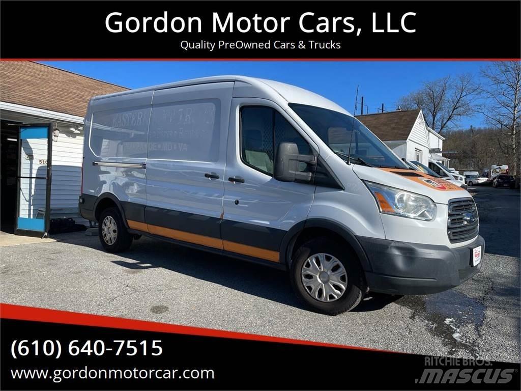 Ford Transit Панельні фургони