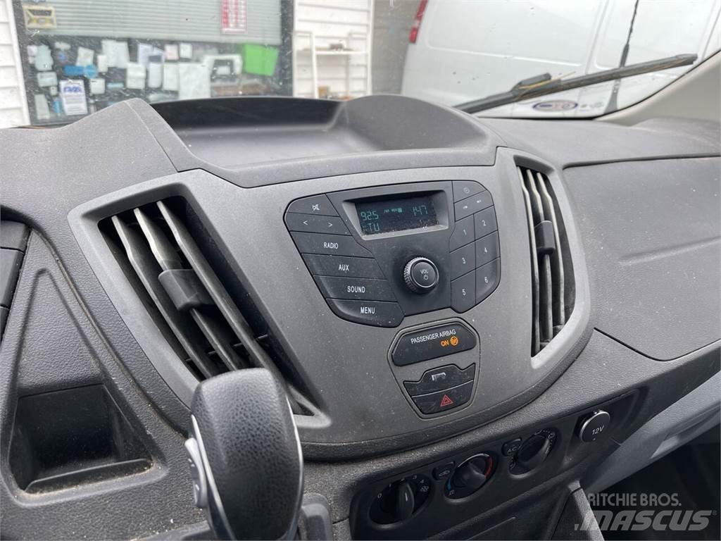Ford Transit Панельні фургони