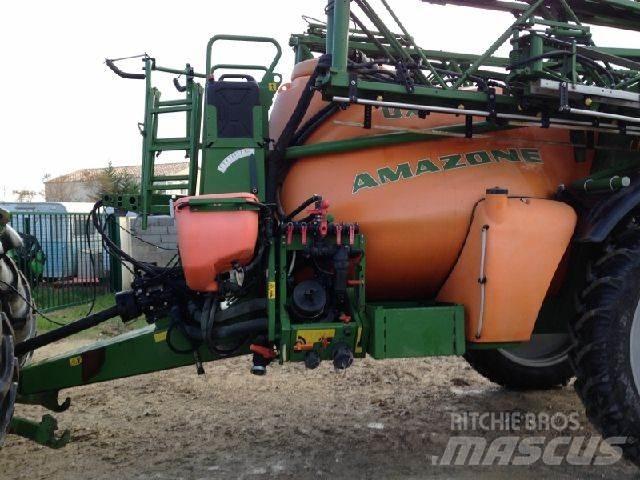 Amazone UX 4200 Причіпні обприскувачі