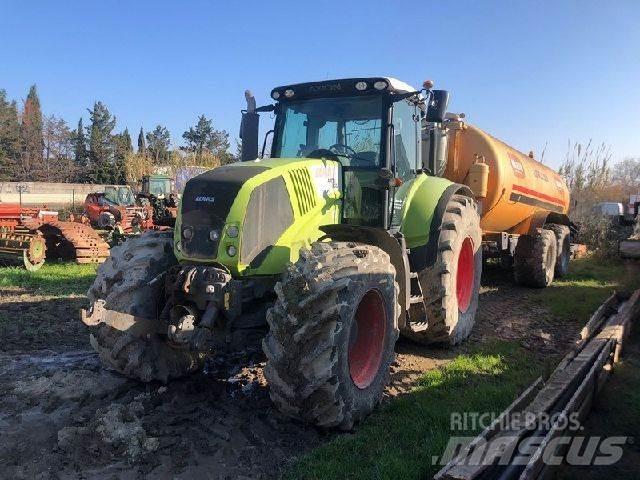 CLAAS AXION 850 Трактори