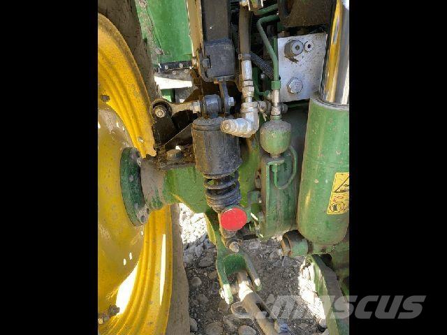 John Deere 5090R Трактори