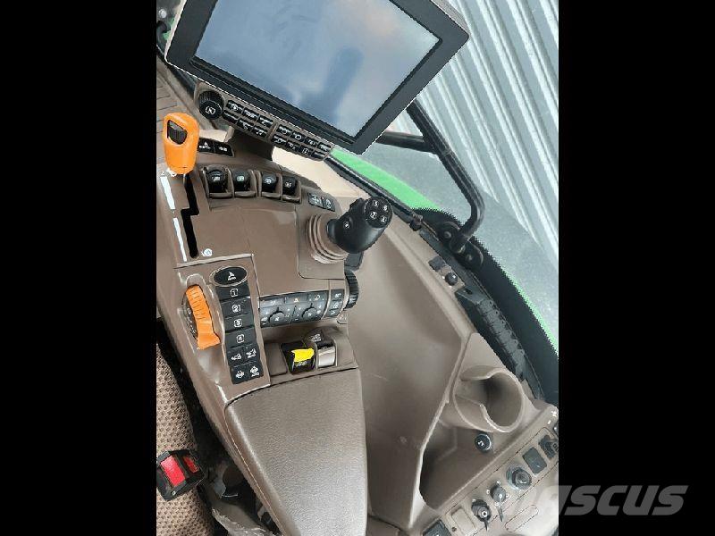 John Deere 6195R Трактори