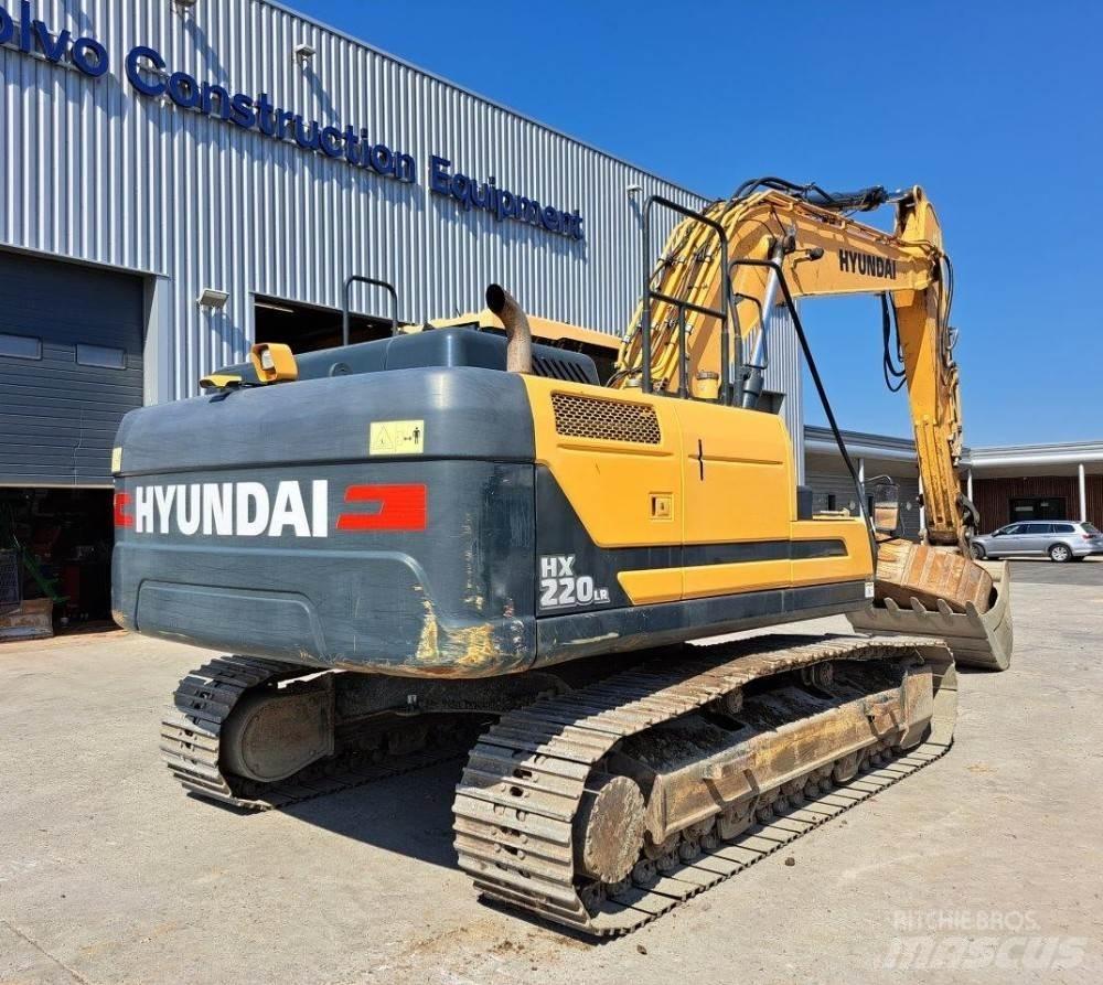 Hyundai HX220L Гусеничні екскаватори