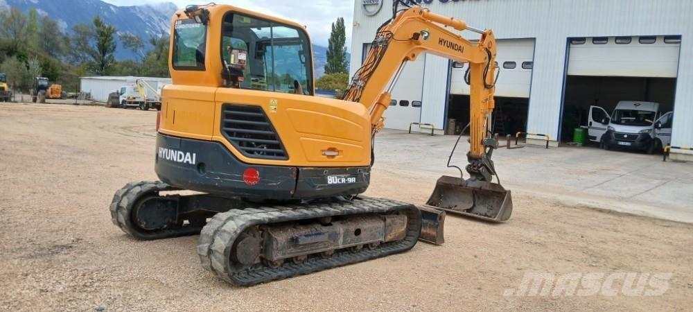 Hyundai R80CR-9A Середні екскаватори 7т. - 12т.