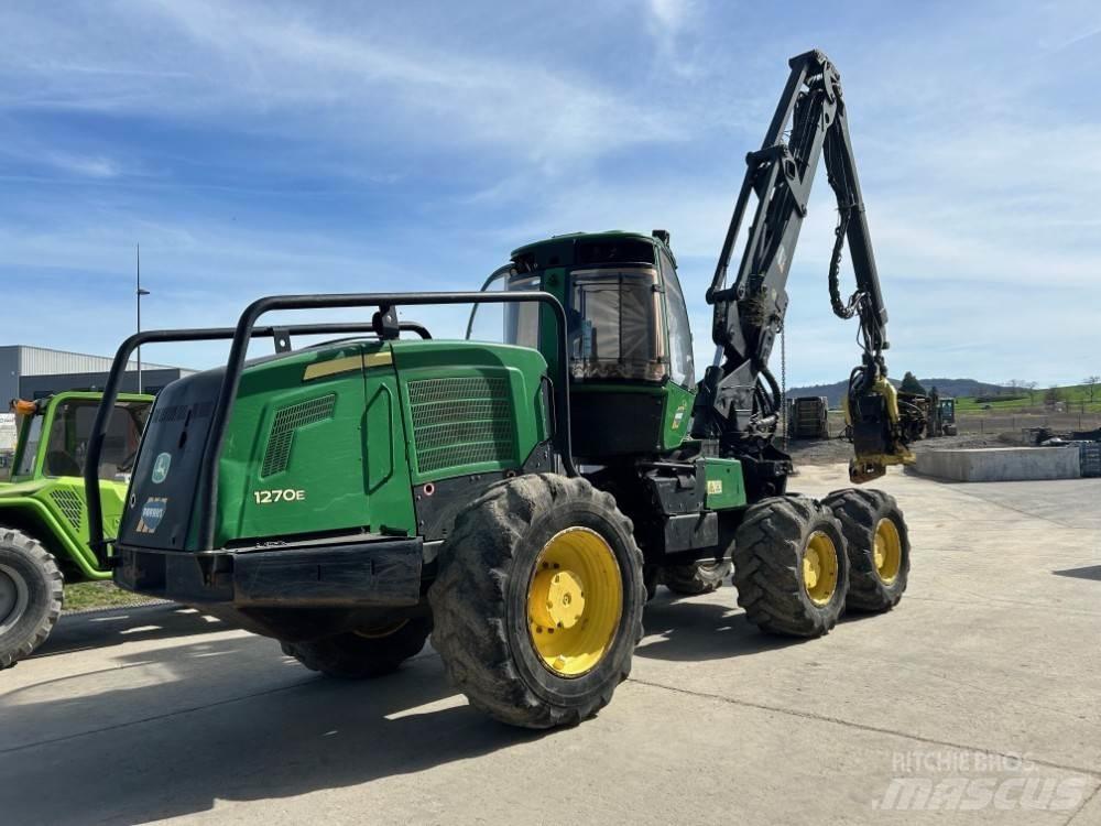 John Deere 1270E Валочно-пакетувальні машини