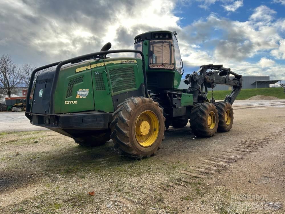 John Deere 1270E Валочно-пакетувальні машини