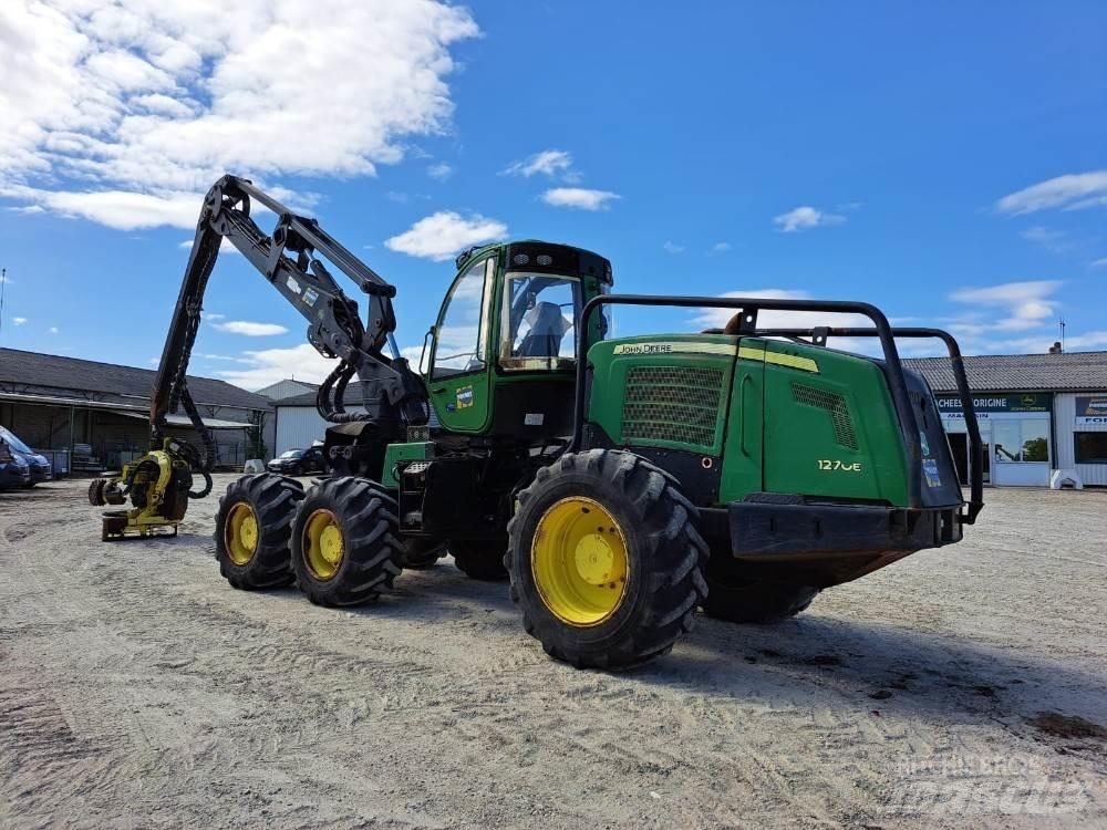 John Deere 1270E Валочно-пакетувальні машини