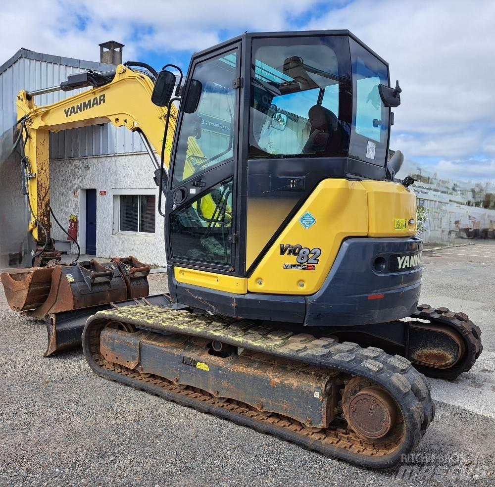 Yanmar VIO82 Середні екскаватори 7т. - 12т.
