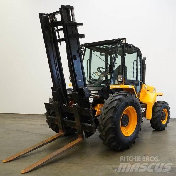 JCB 940-4 Навантажувачі підвищеної прохідності