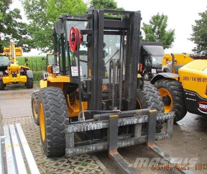 JCB 940-4 Навантажувачі підвищеної прохідності