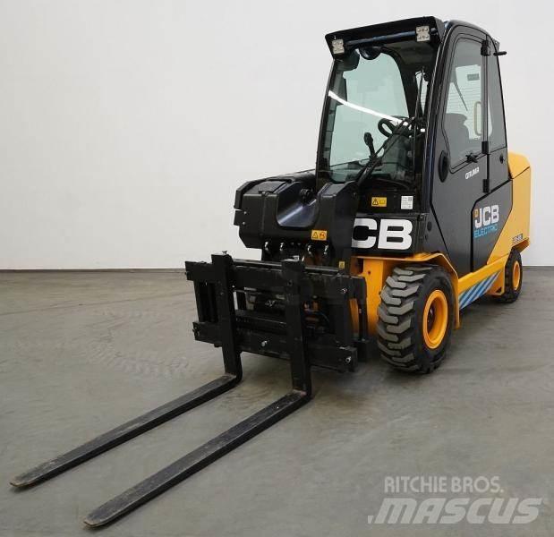 JCB TLT35-22E Телескопічні навантажувачі