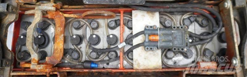 Linde N 20 132 Підбирачі замовлень з нижніх ярусів
