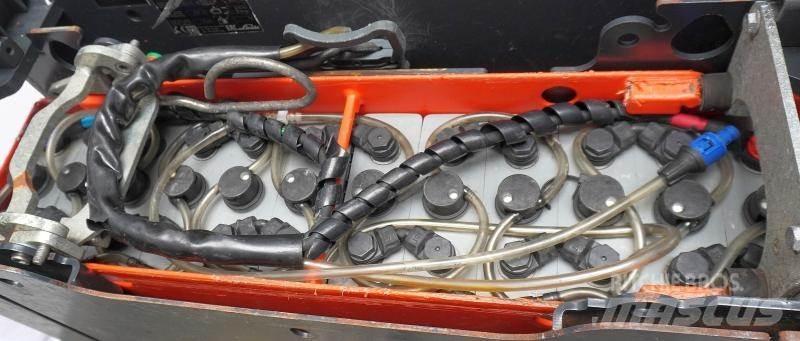 Linde N 20 132 Підбирачі замовлень з нижніх ярусів