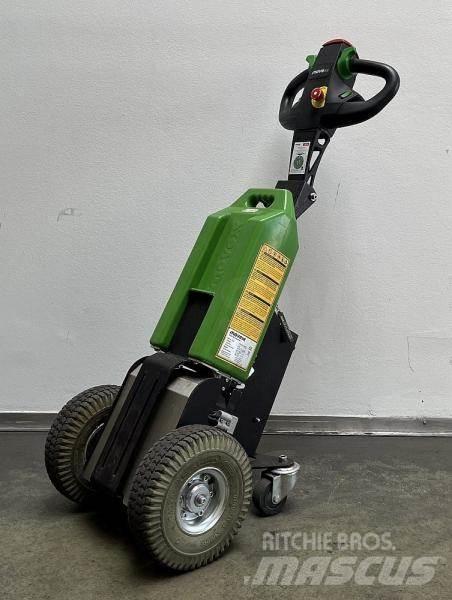 Movexx T1000 Тягачі колісні