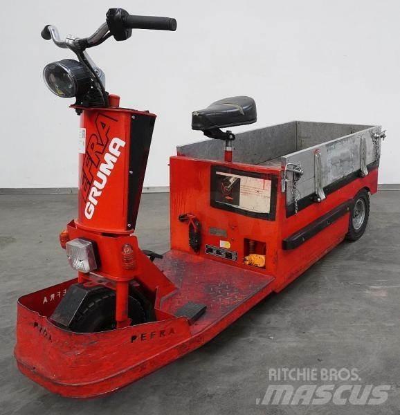 Pefra EFW508 Тягачі колісні