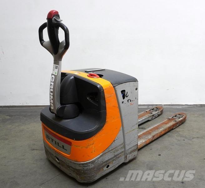 Still EXU 22 Штабелери