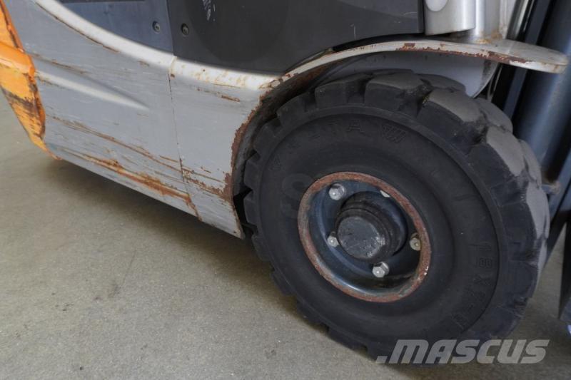 Still RX50-15 Інше