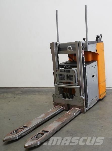 Still SXD20 Самохідні електроштабелери