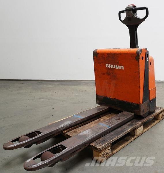 Toyota 7PM18 Штабелери